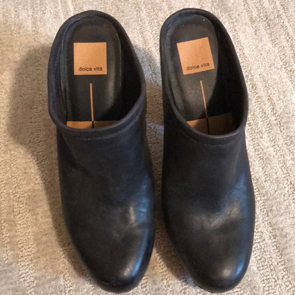dolce vita black clogs